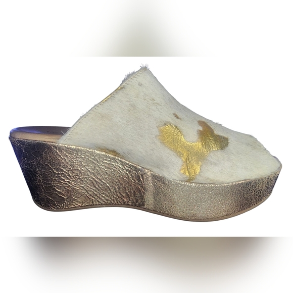 Chocolat Blu Viona Calf Hair Clog, Womens 7.5​ - Picture 8 of 12